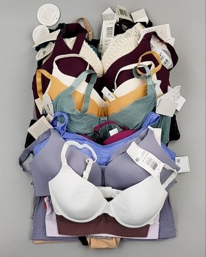 Купить Нижнее белье TRIUMPH 104#33 шт, ЛОТ №7134 оптом в Петропавловске-Камчатском и Камчатском крае