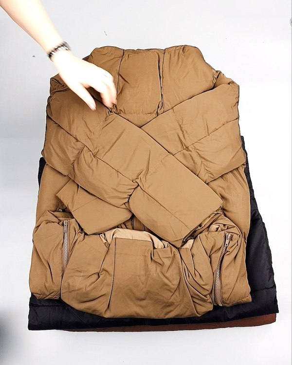 Фотография  966 - Верхняя одежда BESTSELLER Дания 104#10 кг, ЛОТ №7267 оптом в Петропавловске-Камчатском и Камчатском крае