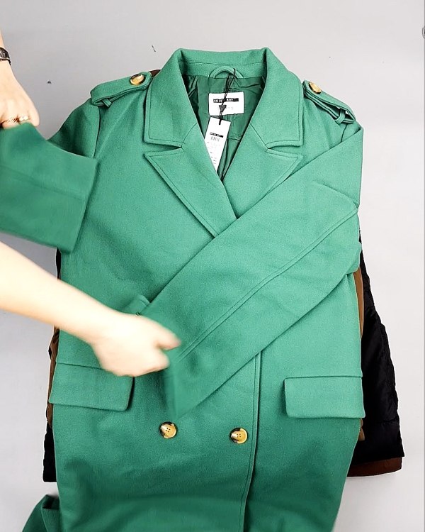 Фотография  993 - Верхняя одежда BESTSELLER Дания 104#10 кг, ЛОТ №7267 оптом в Петропавловске-Камчатском и Камчатском крае