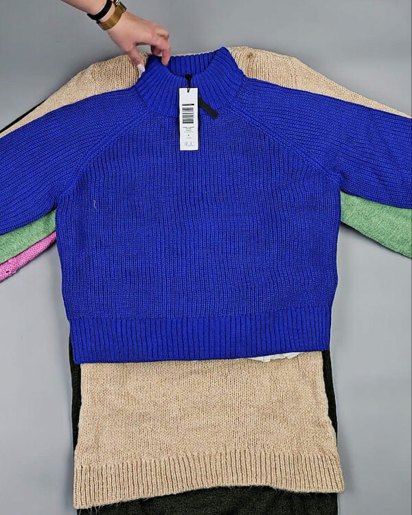 Фотография  456 - Джемпера Bestseller 104#7 кг, ЛОТ СТ-10038 оптом в Петропавловске-Камчатском и Камчатском крае