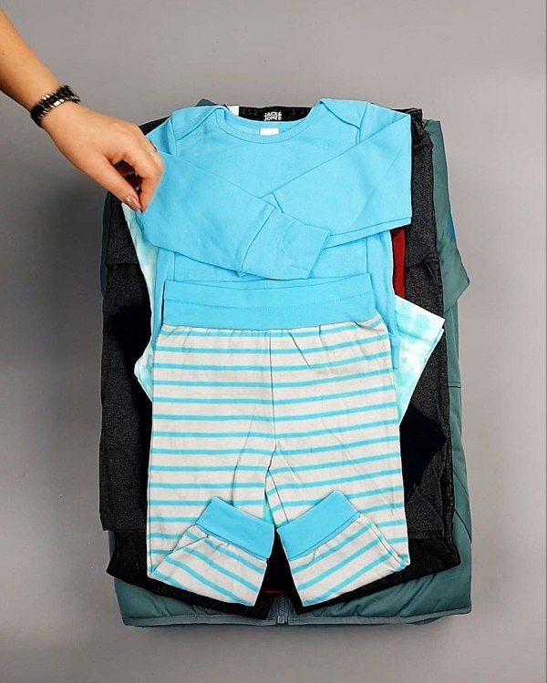 Фотография  924 - BRAND STOCK Kids Winter#10 кг, ЛОТ №7386 оптом в Петропавловске-Камчатском и Камчатском крае