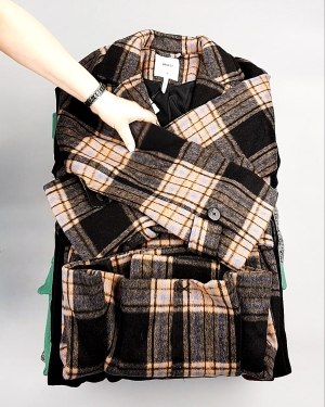 Фотография  111 - Пальто Bestseller 104#10,75 кг, ЛОТ №7561 оптом в Петропавловске-Камчатском и Камчатском крае