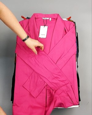 Фотография  976 - Bestseller Summer mix 104#15 кг, ЛОТ №7494 оптом в Петропавловске-Камчатском и Камчатском крае