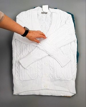 Фотография  591 - Джемпера СТОК CAN 084#7 кг оптом в Петропавловске-Камчатском и Камчатском крае