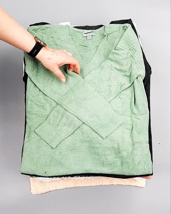 Фотография  129 - Джемпера легкие СТОК CAN 084#7 кг, ЛОТ №7635 оптом в Петропавловске-Камчатском и Камчатском крае