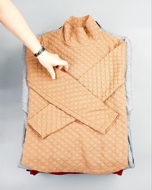 Фотография  928 - SWEATSHIRT CAN 084#10 кг, ЛОТ №7619 оптом в Петропавловске-Камчатском и Камчатском крае