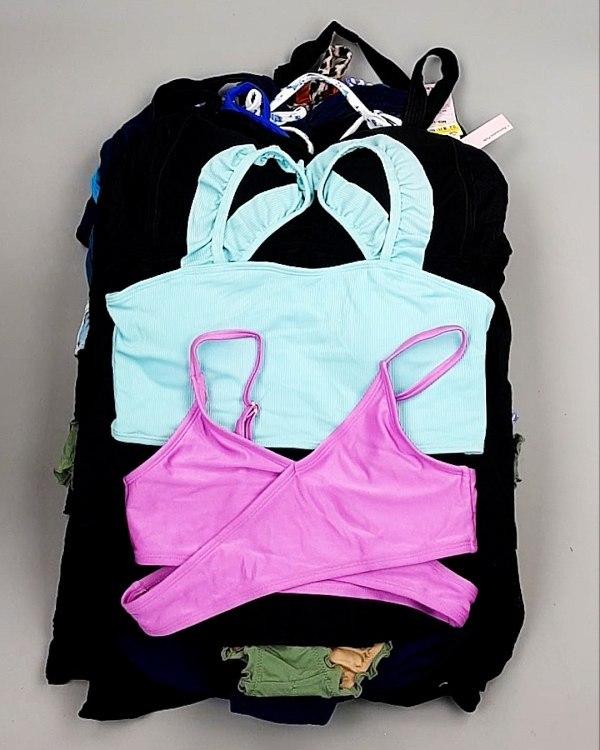 Фотография  908 - Купальники AMAZON жен 015#4 кг, ЛОТ №7797 оптом в Петропавловске-Камчатском и Камчатском крае