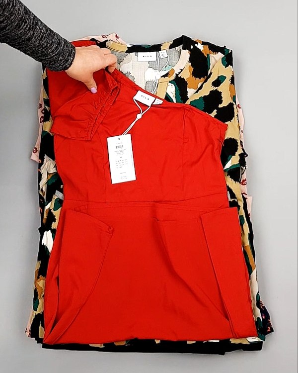 Фотография  362 - Платья VILA Summer 104#5 кг, ЛОТ №7833 оптом в Петропавловске-Камчатском и Камчатском крае