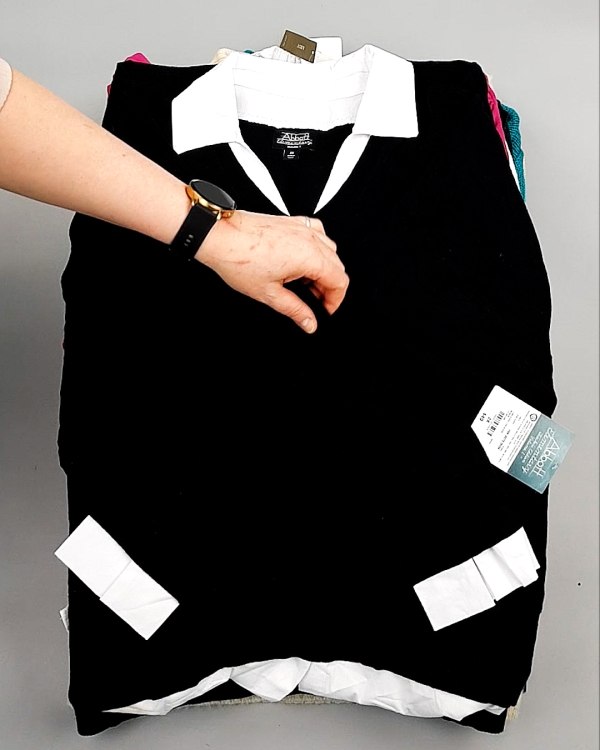 Фотография  656 - Джемпера СТОК CAN 084#7 кг оптом в Петропавловске-Камчатском и Камчатском крае