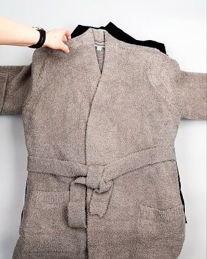 Фотография  878 - Кардиганы СТОК CAN 084#7 кг, ЛОТ №7671 оптом в Петропавловске-Камчатском и Камчатском крае