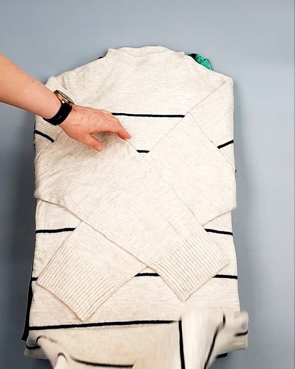 Фотография  220 - Платья СТОК CAN зима 084#7 кг, ЛОТ №7826 оптом в Петропавловске-Камчатском и Камчатском крае