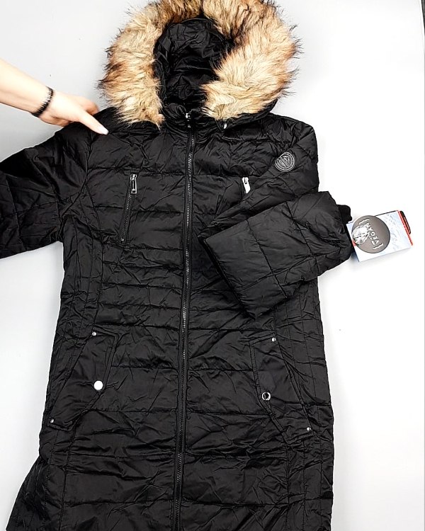 Фотография  915 - Верхняя одежда AMAZON жен 015#10 кг, ЛОТ №7714 оптом в Петропавловске-Камчатском и Камчатском крае