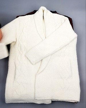 Фотография  898 - Кардиганы СТОК CAN 084#7 кг, ЛОТ №7674 оптом в Петропавловске-Камчатском и Камчатском крае