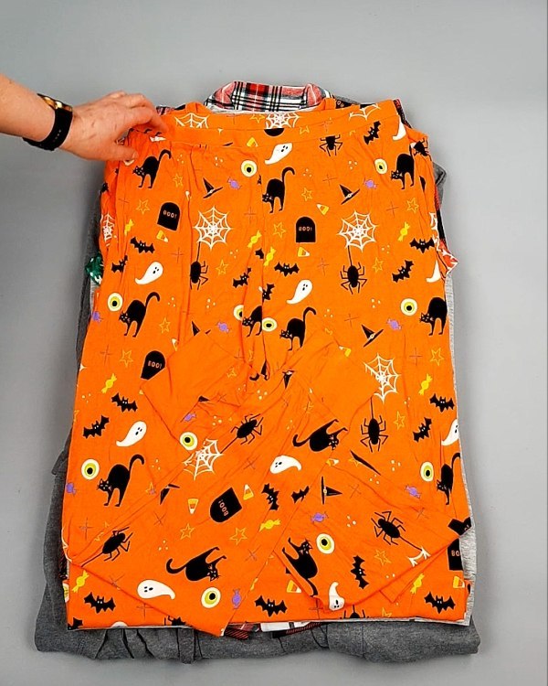 Фотография  903 - Домашняя одежда м/ж AMAZON 015#7 кг, ЛОТ №7782 оптом в Петропавловске-Камчатском и Камчатском крае