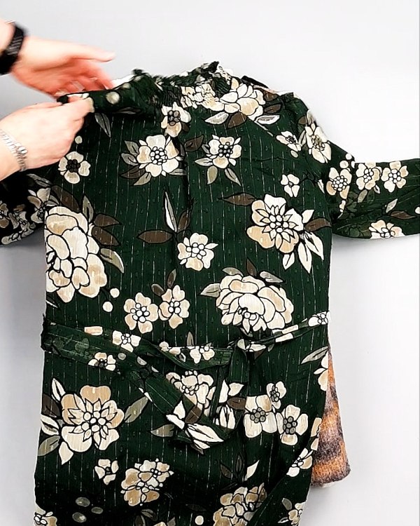 Фотография  996 - Платья СТОК CAN зима 084#7 кг, ЛОТ №7827 оптом в Петропавловске-Камчатском и Камчатском крае