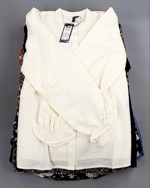 Купить Блузки Bestseller 44#5 кг, ЛОТ №8026 оптом в Петропавловске-Камчатском и Камчатском крае