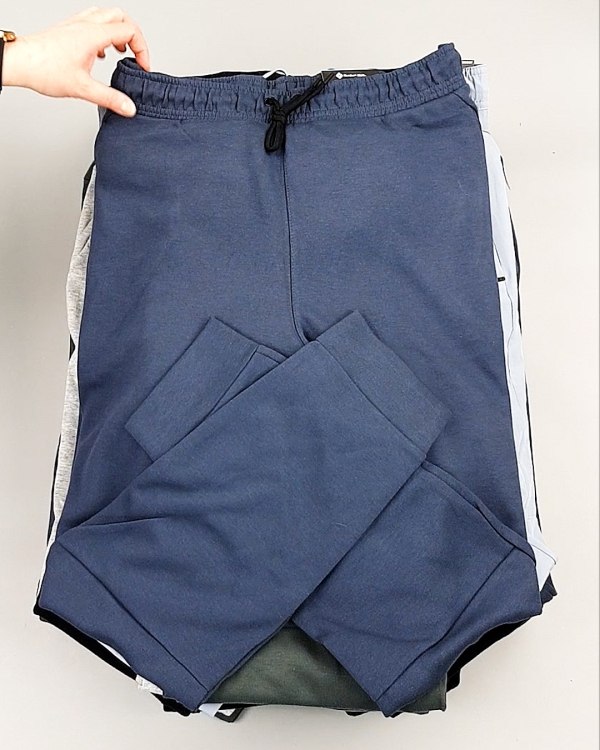 Фотография  231 - Штаны спортивные муж CAN 084#10 кг, ЛОТ №8075 оптом в Петропавловске-Камчатском и Камчатском крае