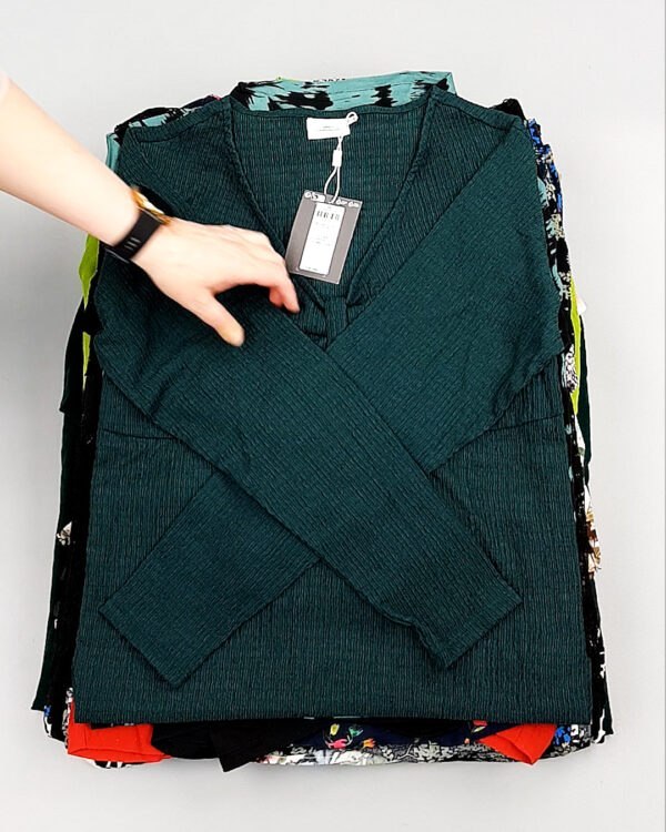 Фотография  257 - Блузки Bestseller+DK 035#5 кг, ЛОТ №8097 оптом в Петропавловске-Камчатском и Камчатском крае