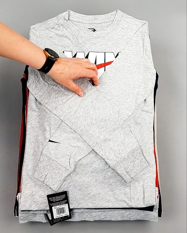 Фотография  485 - Тонковки детские NIKE CAN 084#5 кг, ЛОТ №7970 оптом в Петропавловске-Камчатском и Камчатском крае