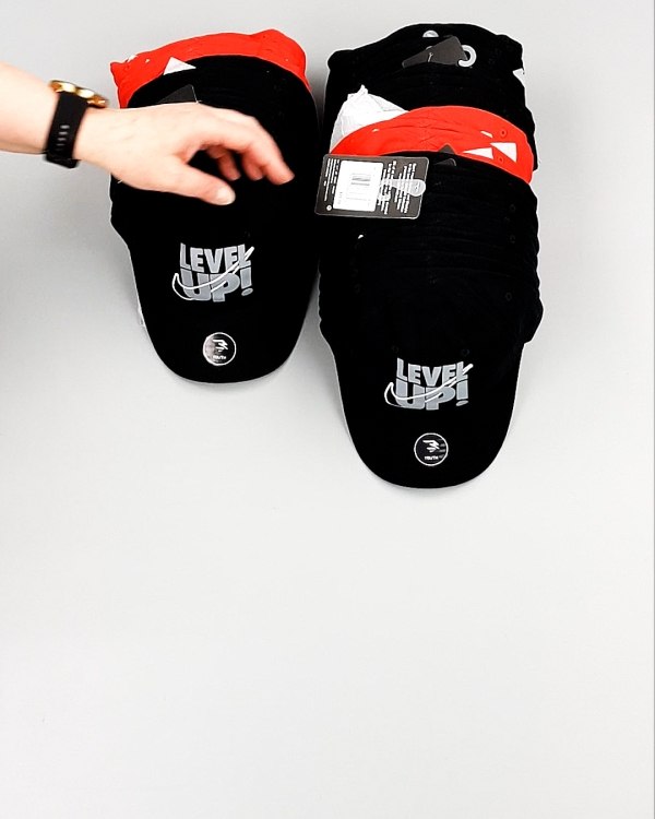 Фотография  616 - Кепки детские CAN 084#5 кг, ЛОТ №7966 оптом в Петропавловске-Камчатском и Камчатском крае