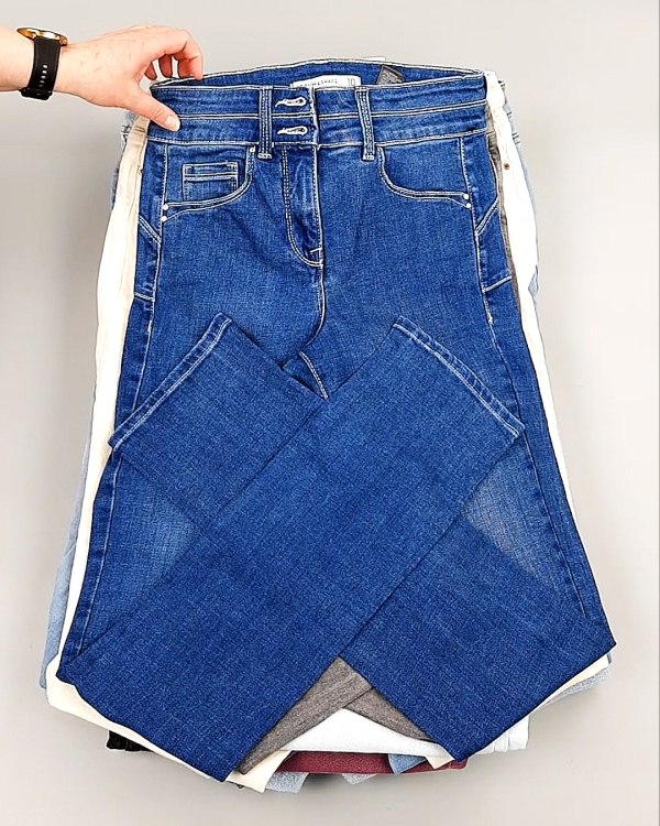 Фотография  858 - Джинсы NEXT Women#10 кг, ЛОТ №8034 оптом в Петропавловске-Камчатском и Камчатском крае