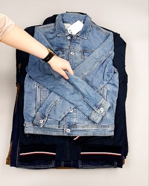 Фотография  113 - Ветровки м/ж C&A 025#10 кг, ЛОТ №7863 оптом в Петропавловске-Камчатском и Камчатском крае