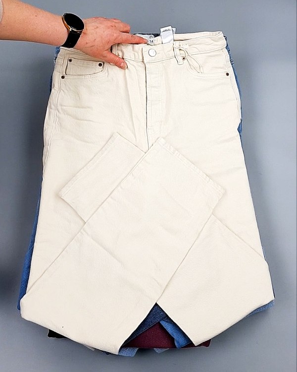 Фотография  738 - Джинсы NEXT Women#10 кг, ЛОТ №8034 оптом в Петропавловске-Камчатском и Камчатском крае