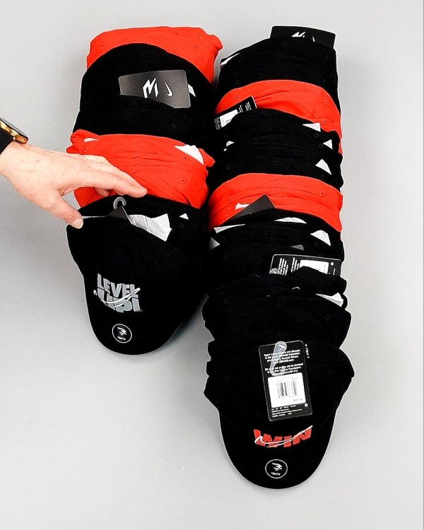 Фотография  252 - Кепки детские CAN 084#5 кг, ЛОТ №7964 оптом в Петропавловске-Камчатском и Камчатском крае