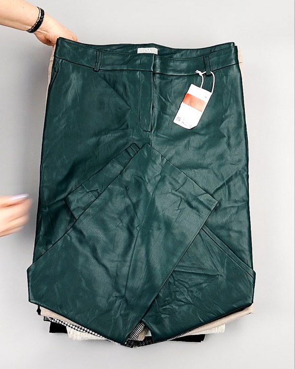 Фотография  144 - Брюки женские зима C&A 025#10 кг, ЛОТ №7911 оптом в Петропавловске-Камчатском и Камчатском крае