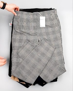 Фотография 956 - Брюки женские лето C&A 025#10 кг оптом в Петропавловске-Камчатском и Камчатском крае