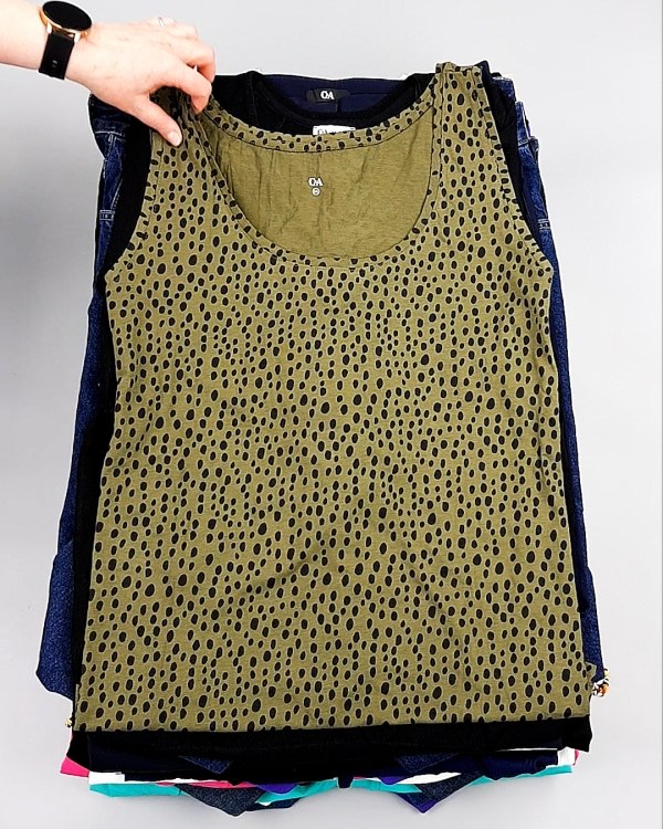 Фотография  641 - C&A Summer mix 022024#15 кг, ЛОТ №7916 оптом в Петропавловске-Камчатском и Камчатском крае