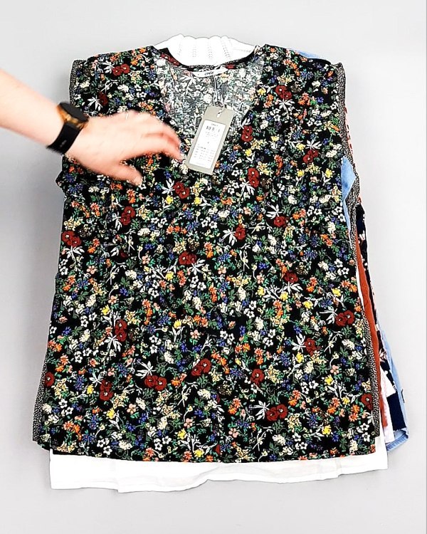 Фотография  545 - Блузки Bestseller 44#5 кг, ЛОТ №8026 оптом в Петропавловске-Камчатском и Камчатском крае