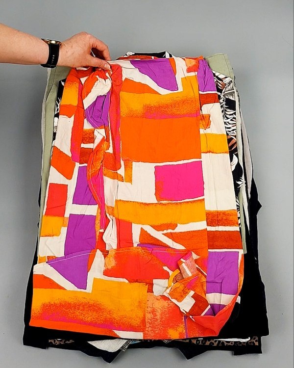 Фотография  881 - C&A Summer mix 022024#15 кг, ЛОТ №7919 оптом в Петропавловске-Камчатском и Камчатском крае