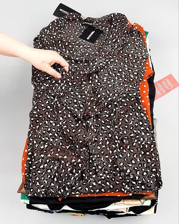 Фотография  754 - Платья Англия СТОК лето#10 кг оптом в Петропавловске-Камчатском и Камчатском крае