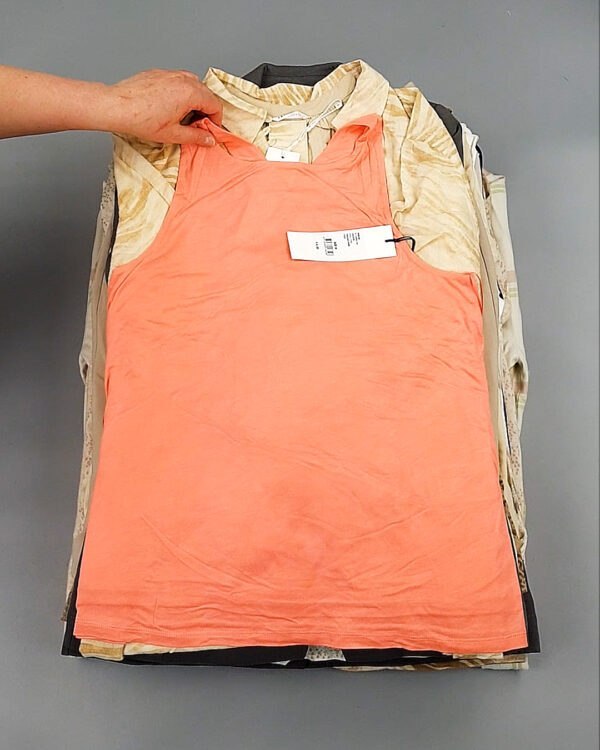 Фотография  515 - YA YA mix 43#40 шт, ЛОТ №8267 оптом в Петропавловске-Камчатском и Камчатском крае