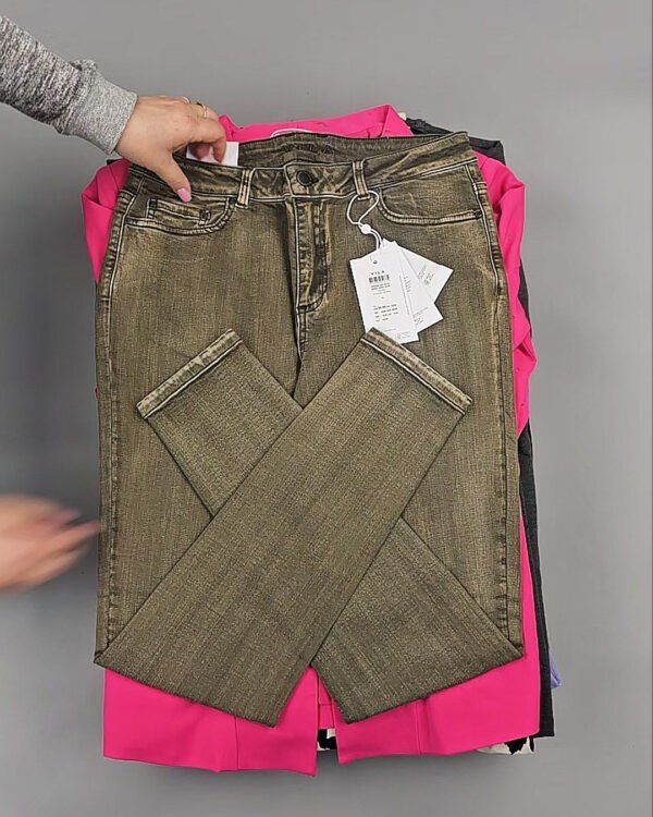 Фотография  683 - VILA Summer mix 045#15 кг, ЛОТ №8453 оптом в Петропавловске-Камчатском и Камчатском крае