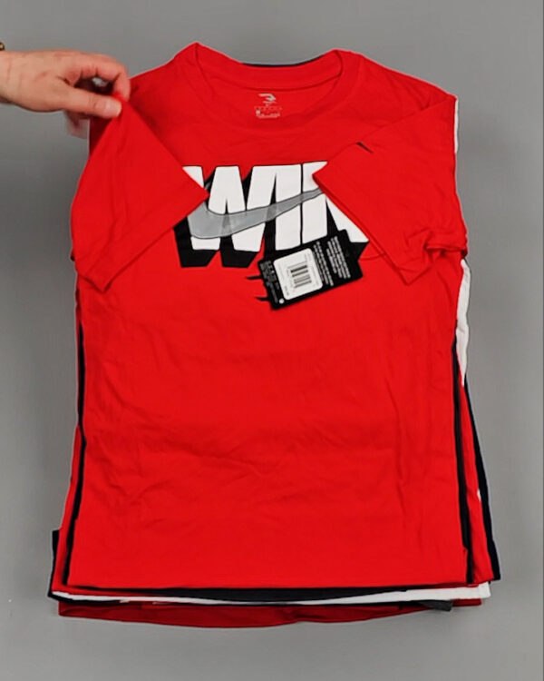 Фотография  679 - KIDS NIKE CAN 084#5 кг, ЛОТ №8502 оптом в Петропавловске-Камчатском и Камчатском крае