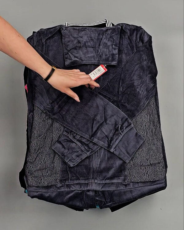 Фотография  500 - Спортивные костюмы  AD83#10 шт, ЛОТ №8641 оптом в Петропавловске-Камчатском и Камчатском крае