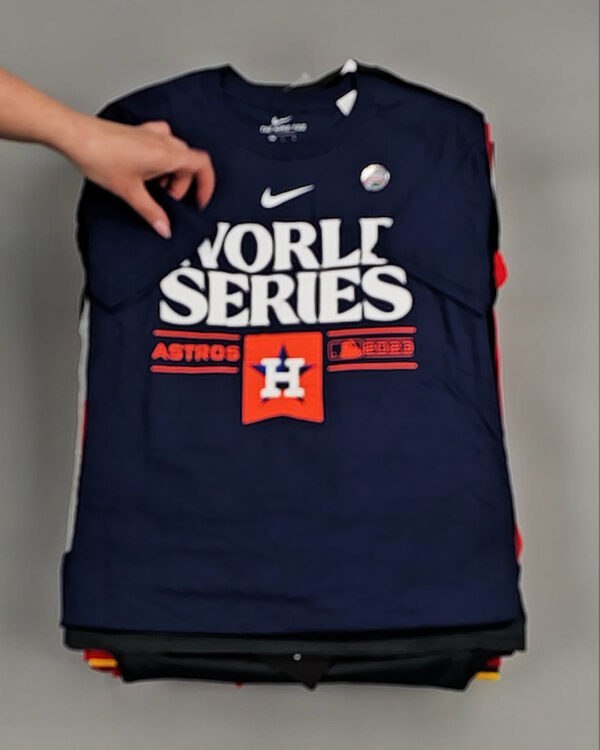 Фотография  366 - KIDS NIKE CAN 084#5 кг, ЛОТ №8476 оптом в Петропавловске-Камчатском и Камчатском крае