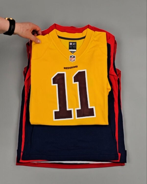 Фотография  782 - KIDS NIKE CAN 084#5 кг, ЛОТ №8504 оптом в Петропавловске-Камчатском и Камчатском крае