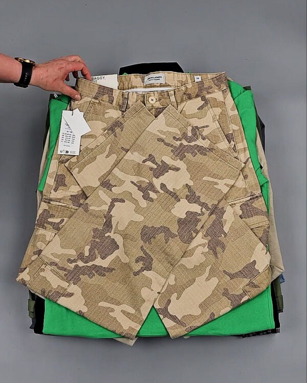 Фотография  966 - JACK JONES men Summer 045#15 кг, ЛОТ №8704 оптом в Петропавловске-Камчатском и Камчатском крае