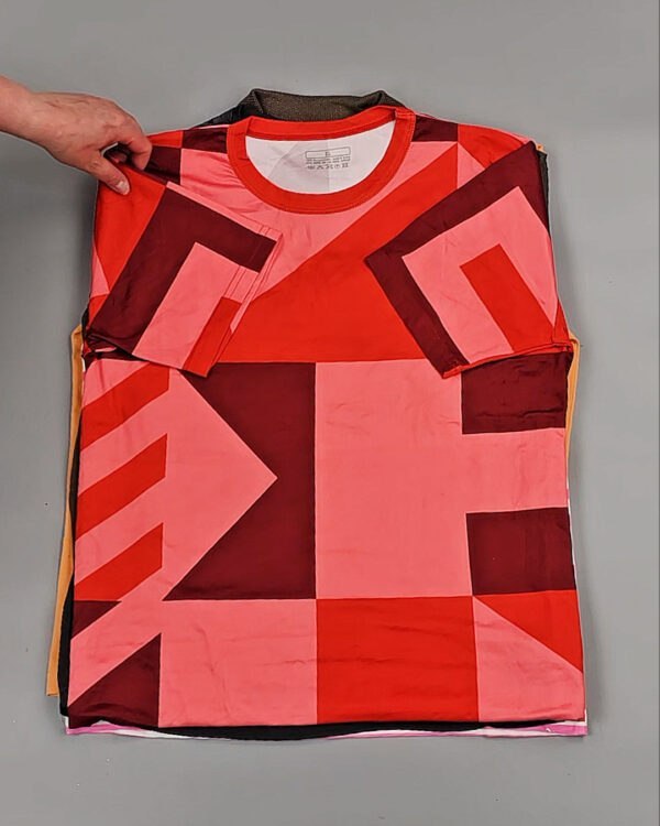 Фотография  745 - Футболки м/ж Cr+Ex#8 кг, ЛОТ № ВК0100 оптом в Петропавловске-Камчатском и Камчатском крае