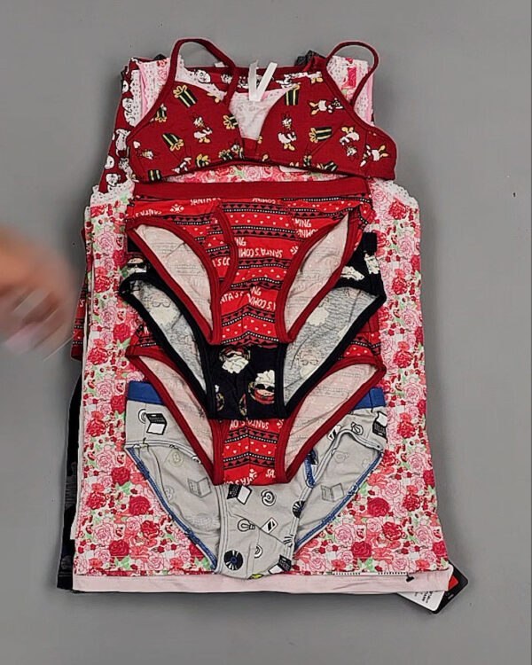 Фотография  895 - Детское нижнее белье CALZEDONIA, 40 шт, ЛОТ №8823 оптом в Петропавловске-Камчатском и Камчатском крае