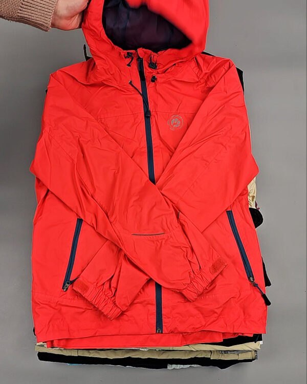 Фотография  542 - Ветровки женские#25 кг, ЛОТ № ВК0086 оптом в Петропавловске-Камчатском и Камчатском крае