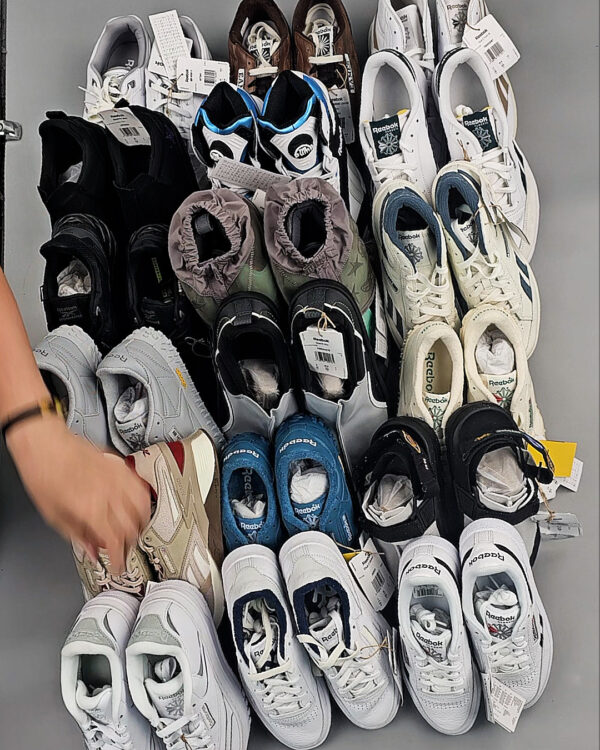 Фотография  715 - Кроссовки Reebok#23 шт, ЛОТ №8896 оптом в Петропавловске-Камчатском и Камчатском крае