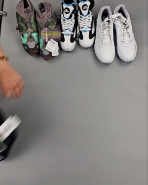 Фотография  930 - Кроссовки Reebok#23 шт, ЛОТ №8895 оптом в Петропавловске-Камчатском и Камчатском крае