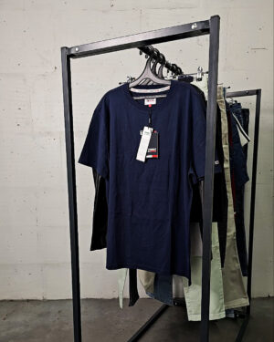 Купить LACOSTE, CALVIN KLEIN, TOMMY HILFIGER, GUESS + 075#19 шт, ЛОТ №9073 оптом в Петропавловске-Камчатском и Камчатском крае