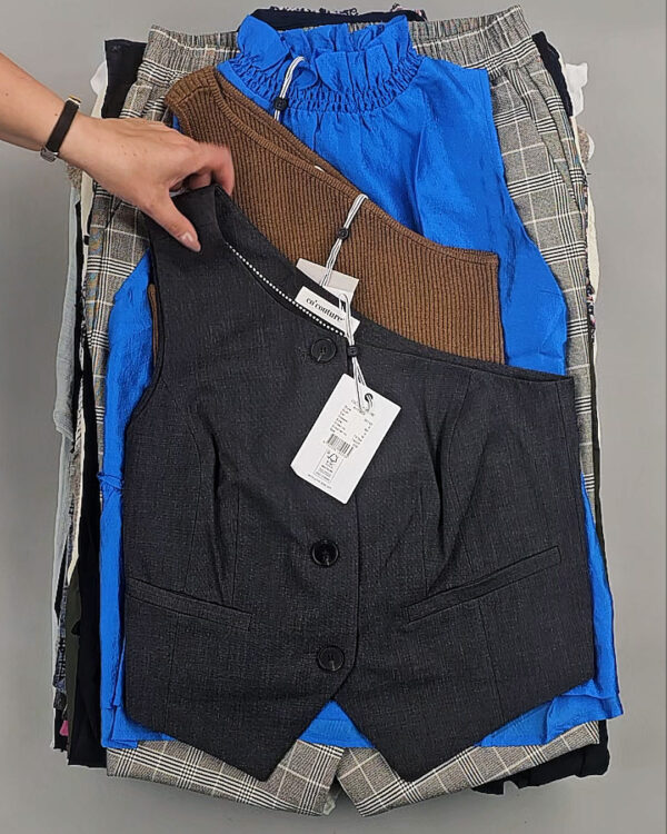 Фотография  819 - CO COUTURE mix 075#25 шт, ЛОТ №9008 оптом в Петропавловске-Камчатском и Камчатском крае