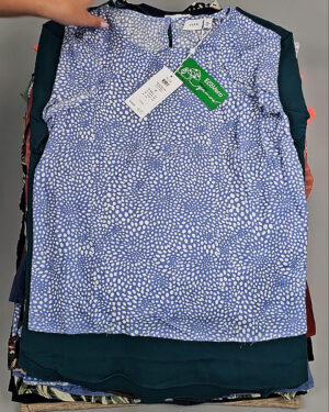 Фотография  296 - Блузки+Джемпера Bestseller Summer 045 B#8,5 кг, ЛОТ №9041 оптом в Петропавловске-Камчатском и Камчатском крае