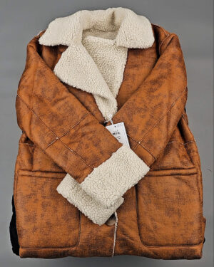 Купить Верхняя одежда VILA 104#10 кг, ЛОТ СТ-9320 оптом в Петропавловске-Камчатском и Камчатском крае